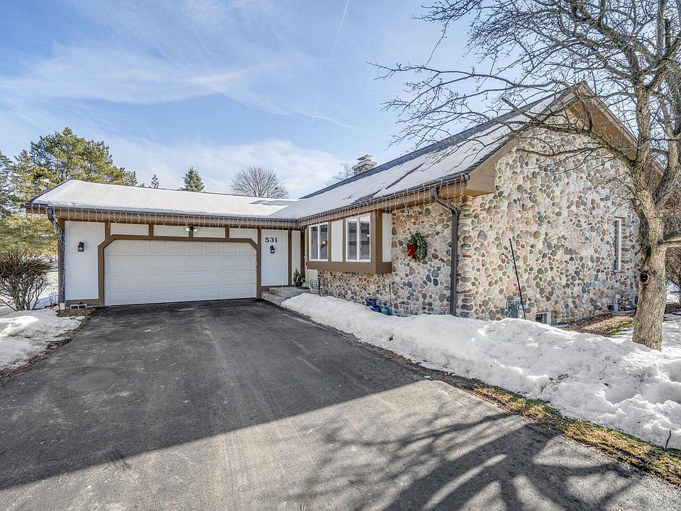 1st image of 531 Tamarack DRIVE WEST West