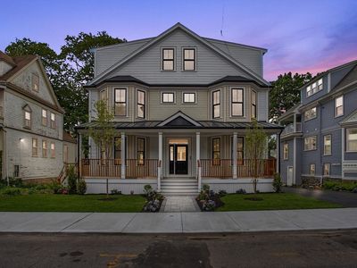 61 Lyndhurst St #2, Dorchester Center, MA, 02124