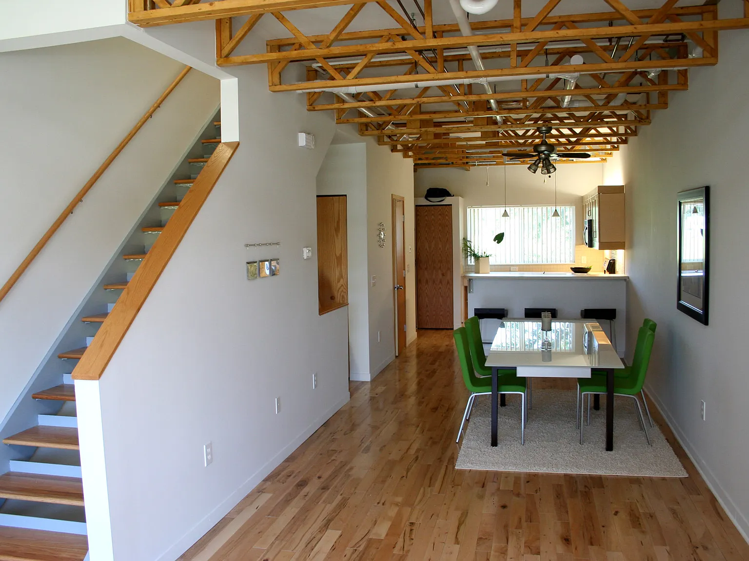2 bed, 3.5 bath, 1540 sqft, $2,295 — Photo 2
