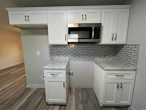 5th image of 517 Pleasant Dr