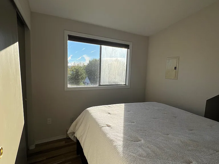 824 E Wabash Ave #B — Photo 18