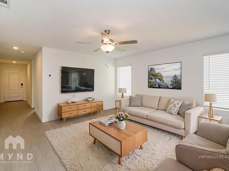 30 West Luxury Rental Homes — Photo 171