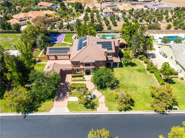 1055 Lowry Ranch Rd, Corona, CA 92881