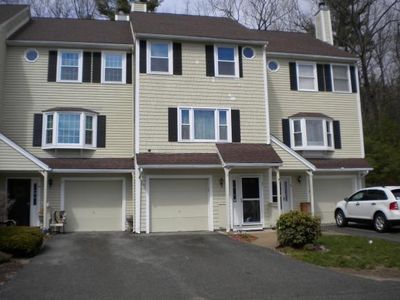 22 Cricket Hill Dr, Merrimack, NH, 03054
