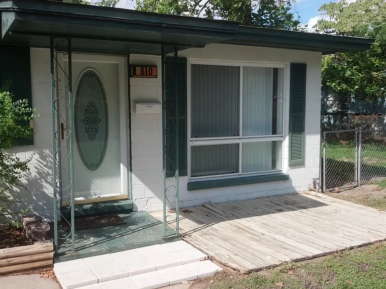 810 S Madison Dr — Photo 41