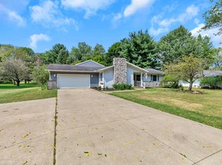 4266 Springbrook Rd, Jackson, MI 49201