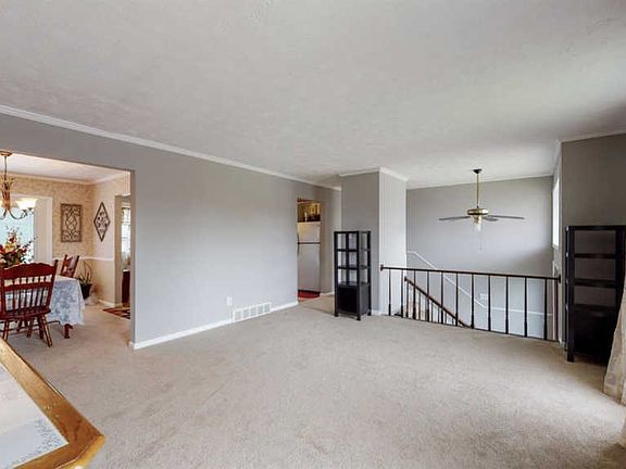 3rd image of 3263 Waterford Park