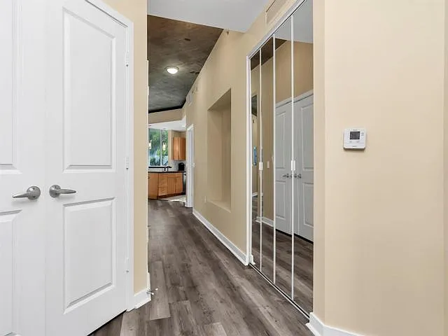 300 S Australian Ave #618 — Photo 2