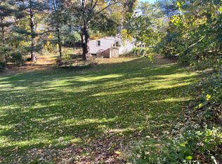 90 Cinder Hill Rd, Lititz, PA 17543