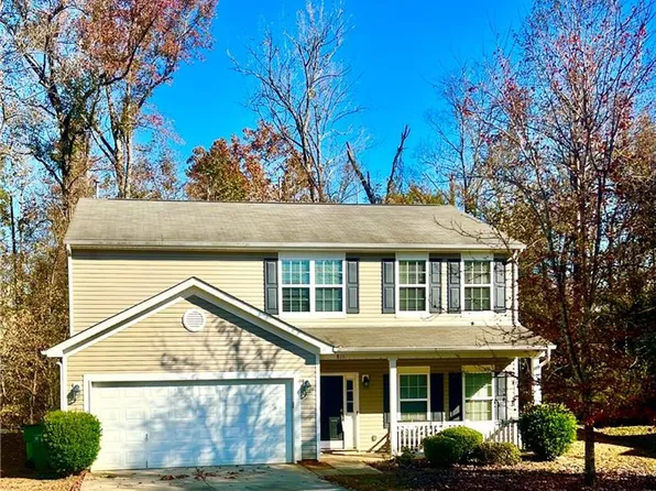 811 Wesley Alan Ln, Charlotte, NC 28213