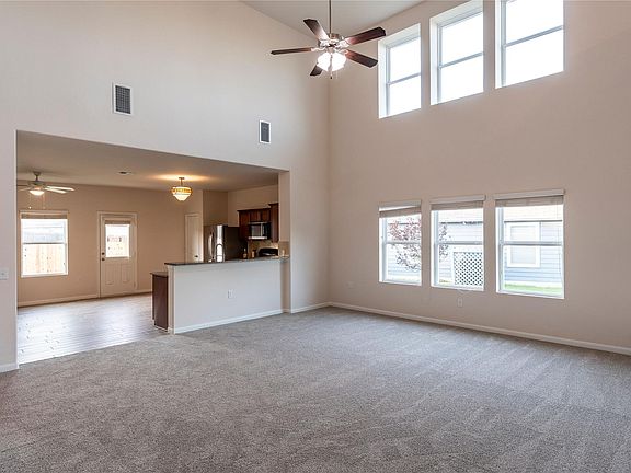 3rd image of 5000 Lexington Meadow Ln