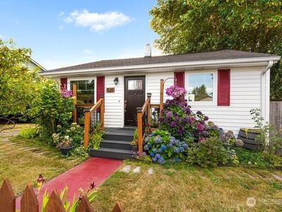 535 S Henderson Street, Seattle, WA, 98108