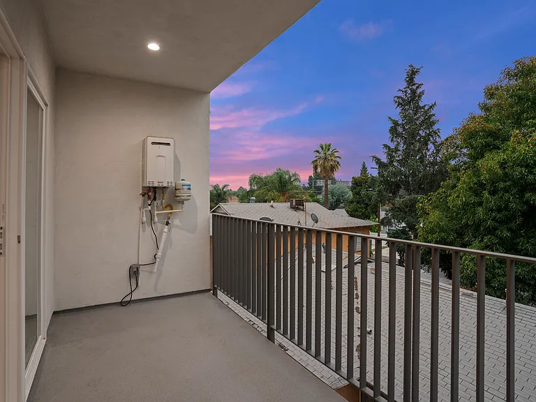 4960 Sepulveda Blvd #301 — Photo 10