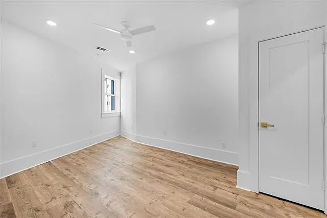 875 Okeefe Ave #208 — Photo 8