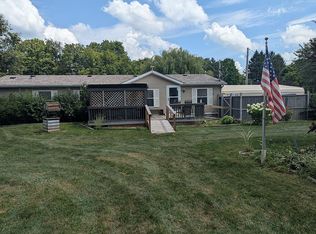 8456 E Aspen Ln, New Carlisle, IN 46552