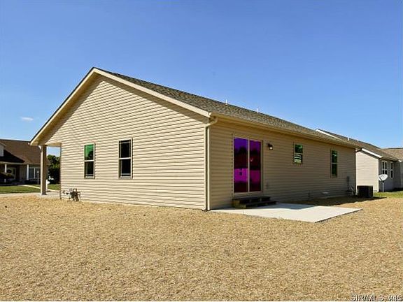 2nd image of 2649 Buenger Blvd
