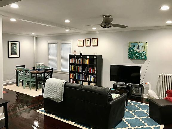 4th image of 66 Pinewood Ave