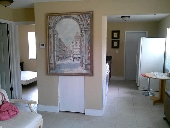 4th image of 316 NW 16th Ave #1