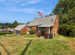 238 Clay Dr, Pittsburgh, PA
