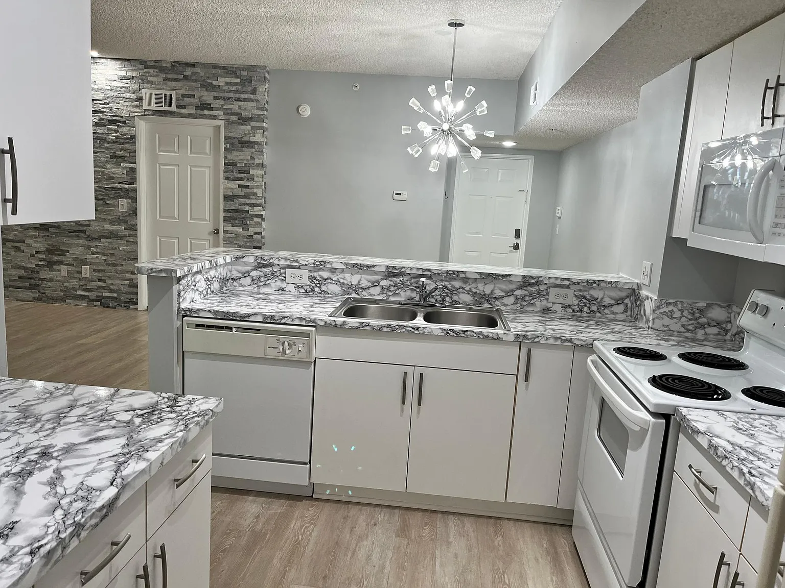 Florida Club Dr — Photo 1