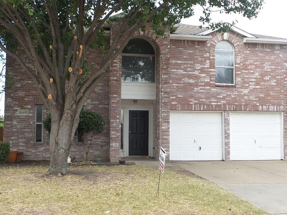 1st image of 2207 Wisteria Way