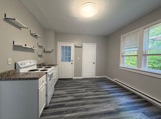 56 Vine St #1E, Waterbury, CT 06704