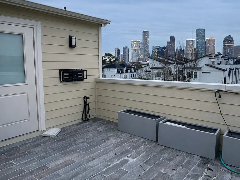 1621 Shearn St — Photo 13