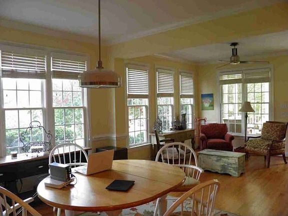 Breakfast and sun rooms