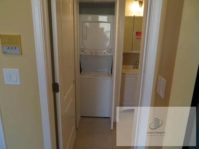 1458 N Bosworth Ave #3F — Photo 12