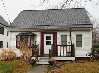 133 West St, Whitman, MA 02382