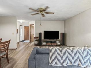 21 Parkridge, Belleville, IL 62226