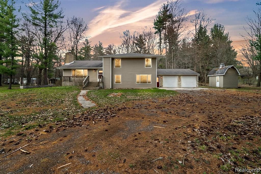 6152 N Gale Rd, Davison, MI 48423 Zillow