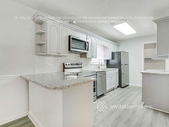 4th image of 7280 Hollyhock Dr