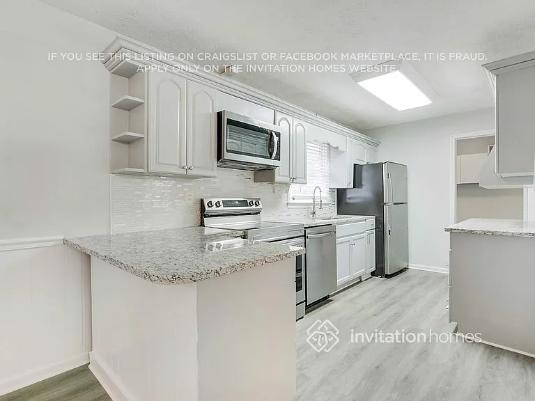 7280 Hollyhock Dr — Photo 4