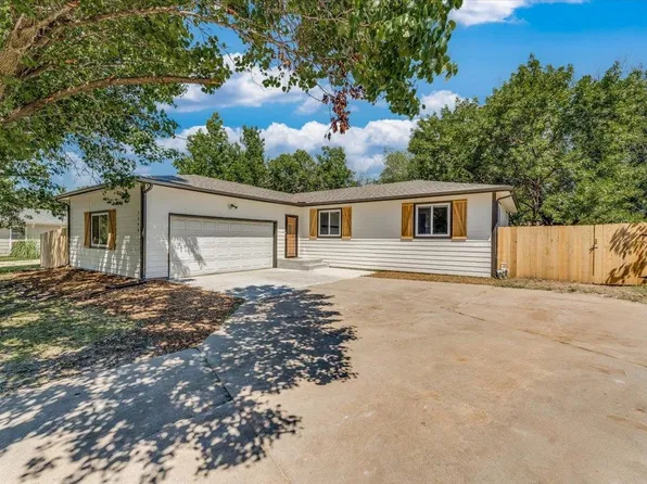 2346 Lamson St, Wichita, KS 67220