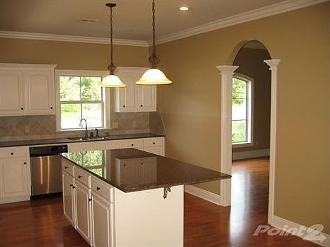5th image of 1040 Blackwood Ct