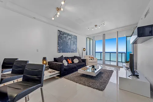 17121 Collins Ave Photo 1