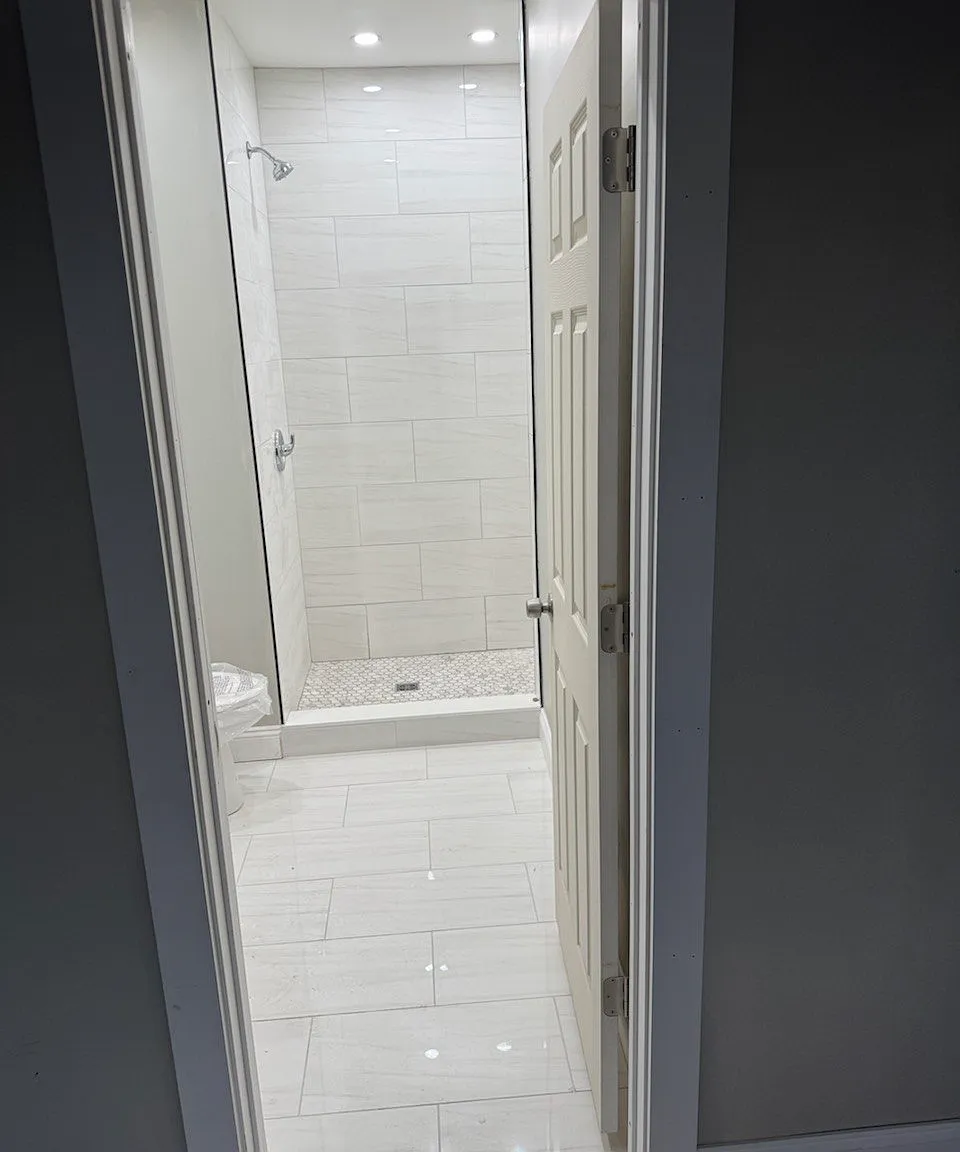 490 William Street — Photo 3