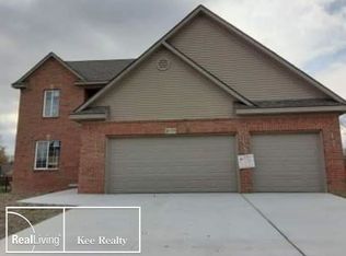 23779 Scott, Flat Rock, MI 48134