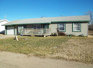 806 N Edwards Dr, Leon, KS 67074