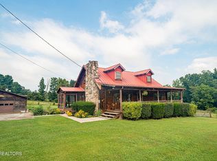 250 Burkhart Rd, Maynardville, TN 37807