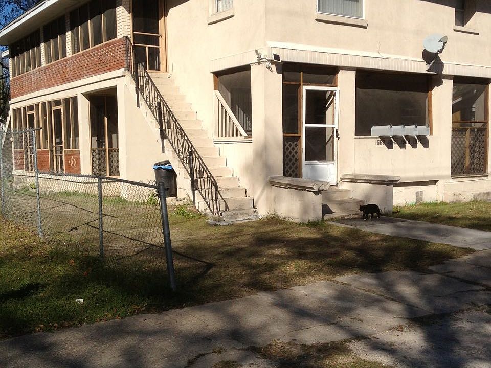 1st image of 1571 W 6th St