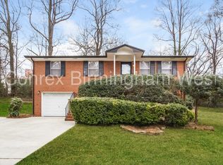 209 4th St, Pleasant Grove, AL 35127