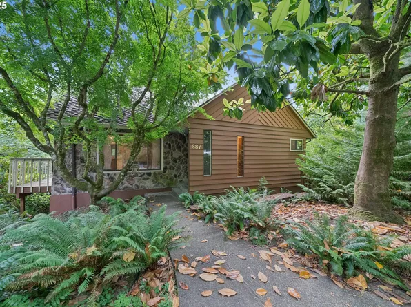 887 6th St, Lake Oswego, OR 97034