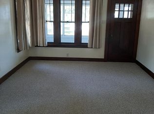 1129 Vine St, Joliet, IL 60435