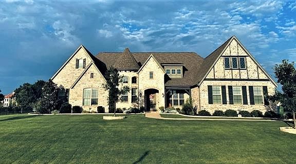2nd image of 4407 Salisbury Dr
