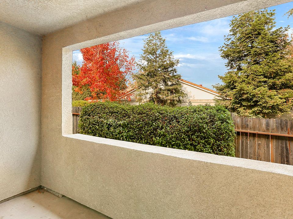1st image of 3739 Black Eagle Dr #16