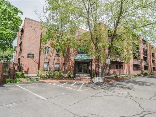 123 Elm St APT C-2, Quincy, MA 02169