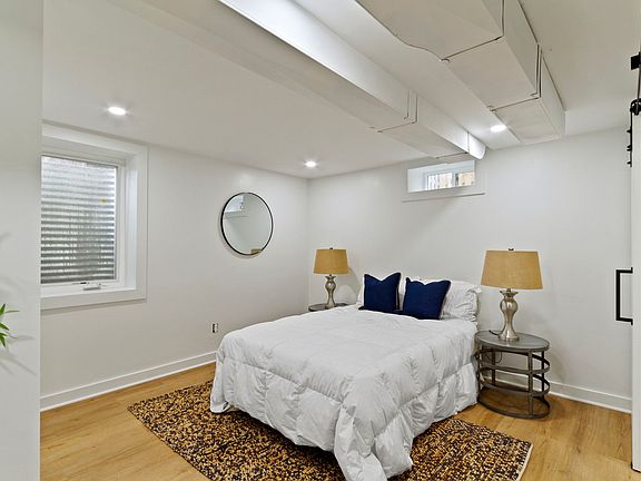4th image of 5709 Norwaldo Ave