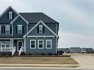 131 E Wellesley Dr, Clayton, NC 27520